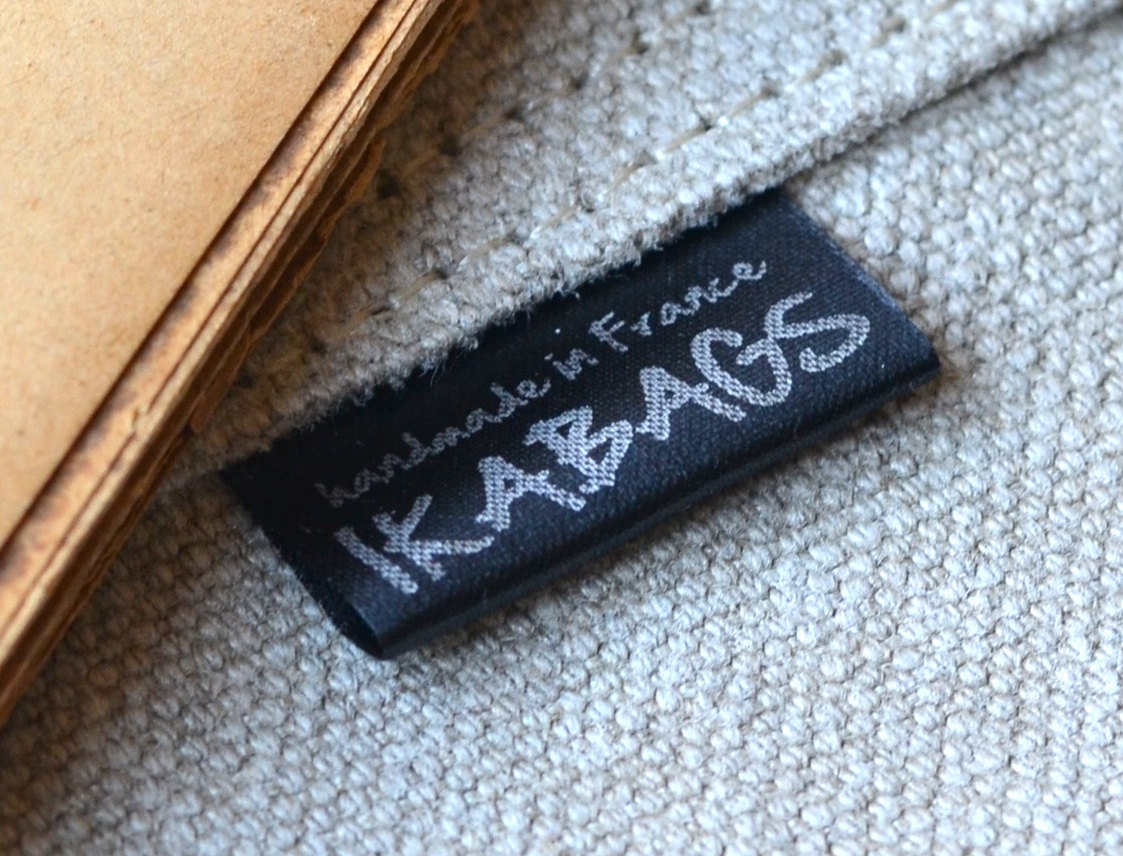 Custom Clothing Labels 1″ Black Satin Labels – Ikaprint